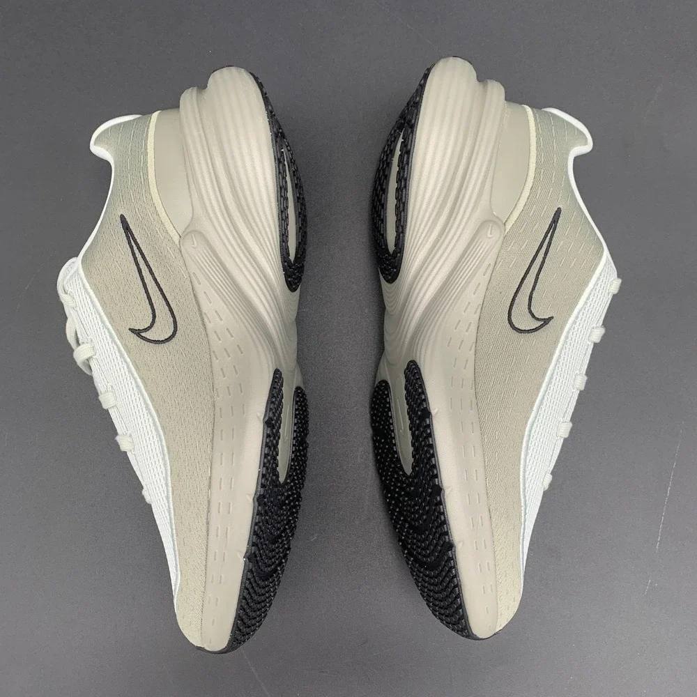 Nike uplift sc